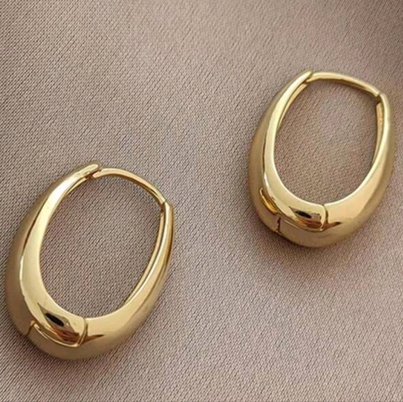 Gold Plate Bubble Hoops 0.7" Earrings - Picture 1 of 1